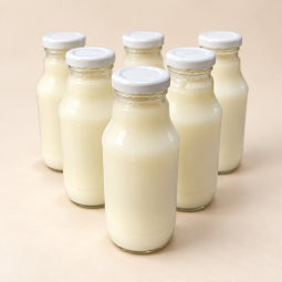 Surowy kefir kozi na grzybku tybetańskim
